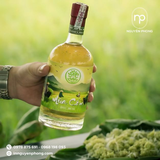 in tem nhãn rượu cốm sữa đẹp mắt